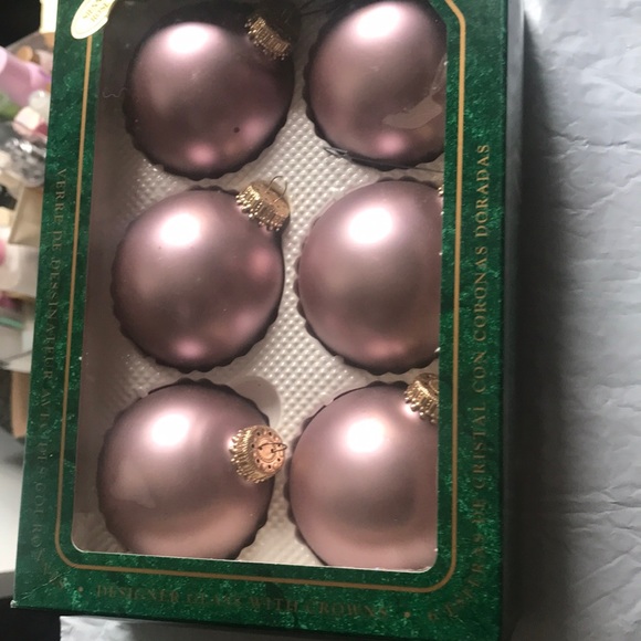 CHRISTMAS BY KREBS SIENNA ROSE GLASS ORNAMENTS - Picture 1 of 3